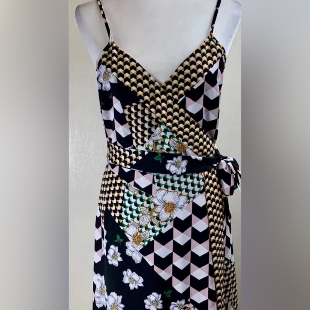 Bar III Women's Maxi Geo Print Multi Colored Wrap Dress Size Medium Gently Worn